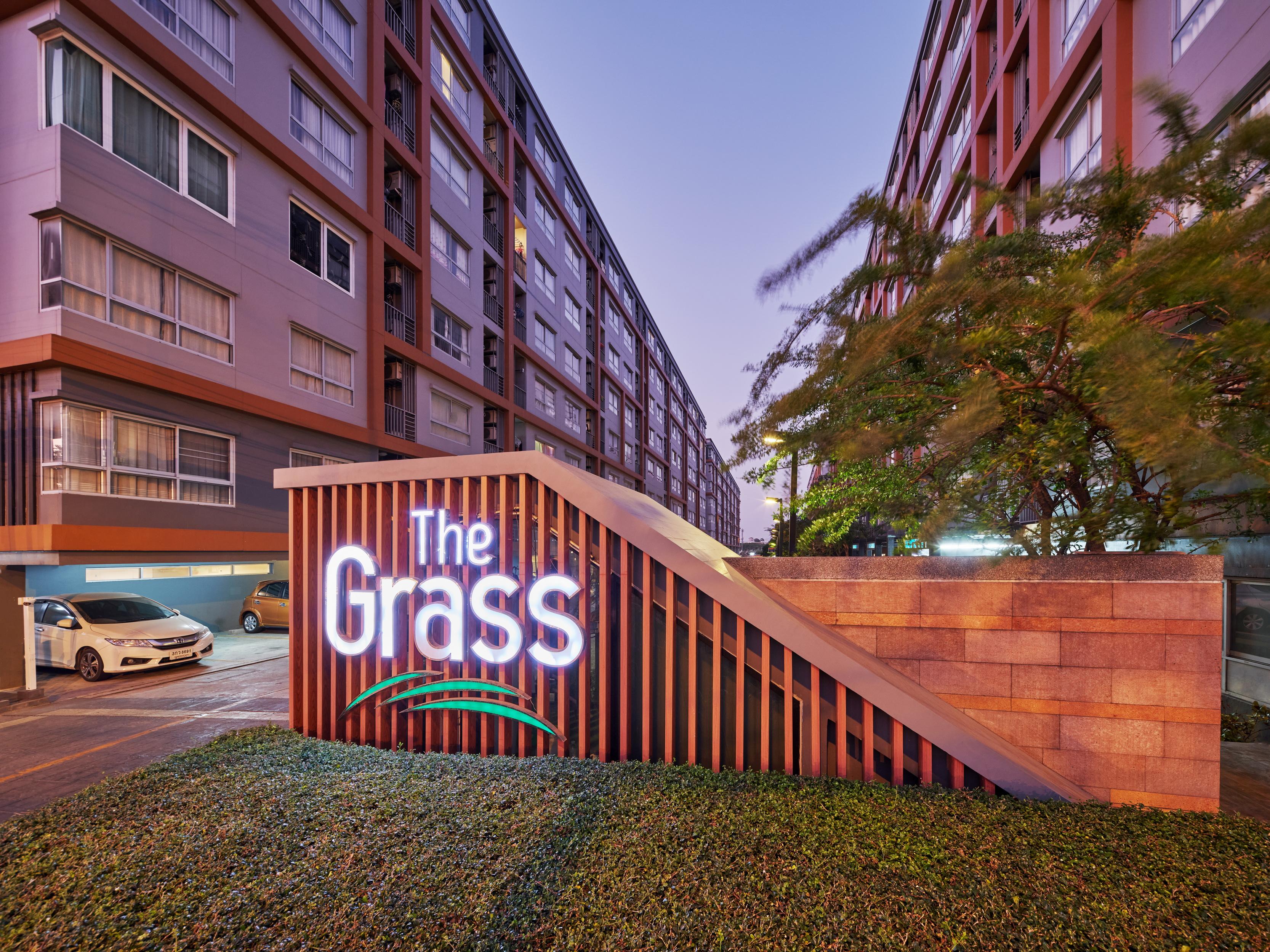 The Grass Serviced Suites Pattaya Exteriér fotografie